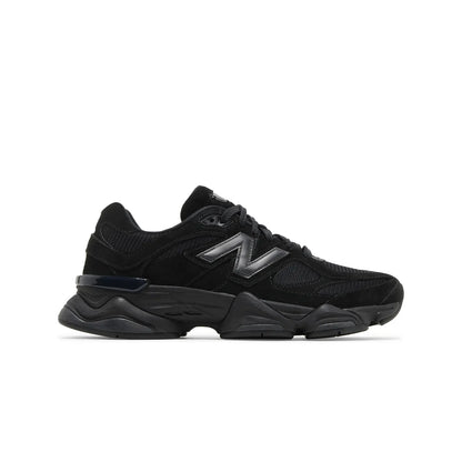 9060 Triple Black Suede