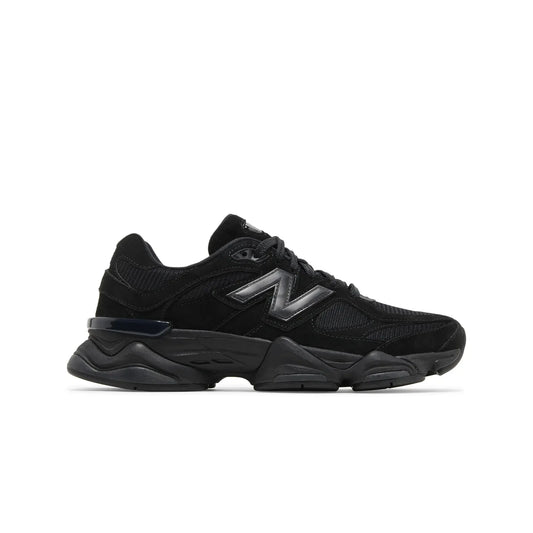 9060 Triple Black Suede