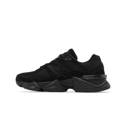9060 Triple Black Suede