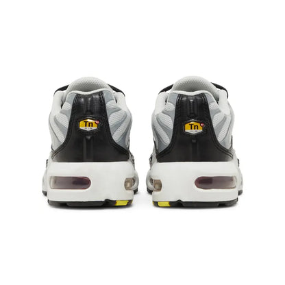 Nike Air Max Plus TN Photon Dust Varsity Red