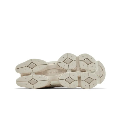 New Balance 9060 Grey Moonbeam