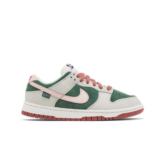 Dunk Low All Petals United