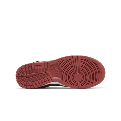 Dunk Low All Petals United
