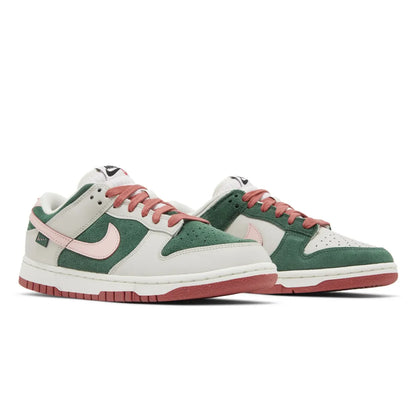 Dunk Low All Petals United