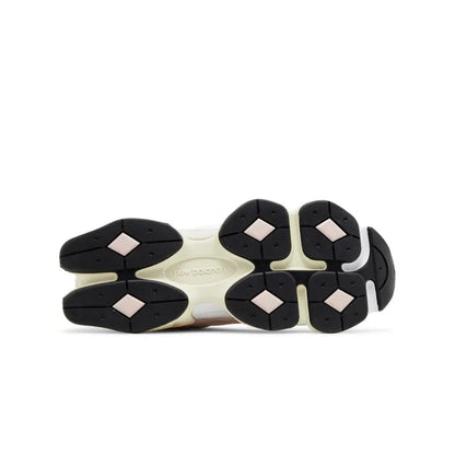 New Balance 9060 Pink Haze