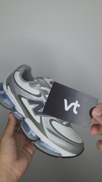 New Balance 2000 White