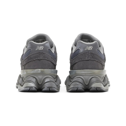 New Balance 9060 Magnet
