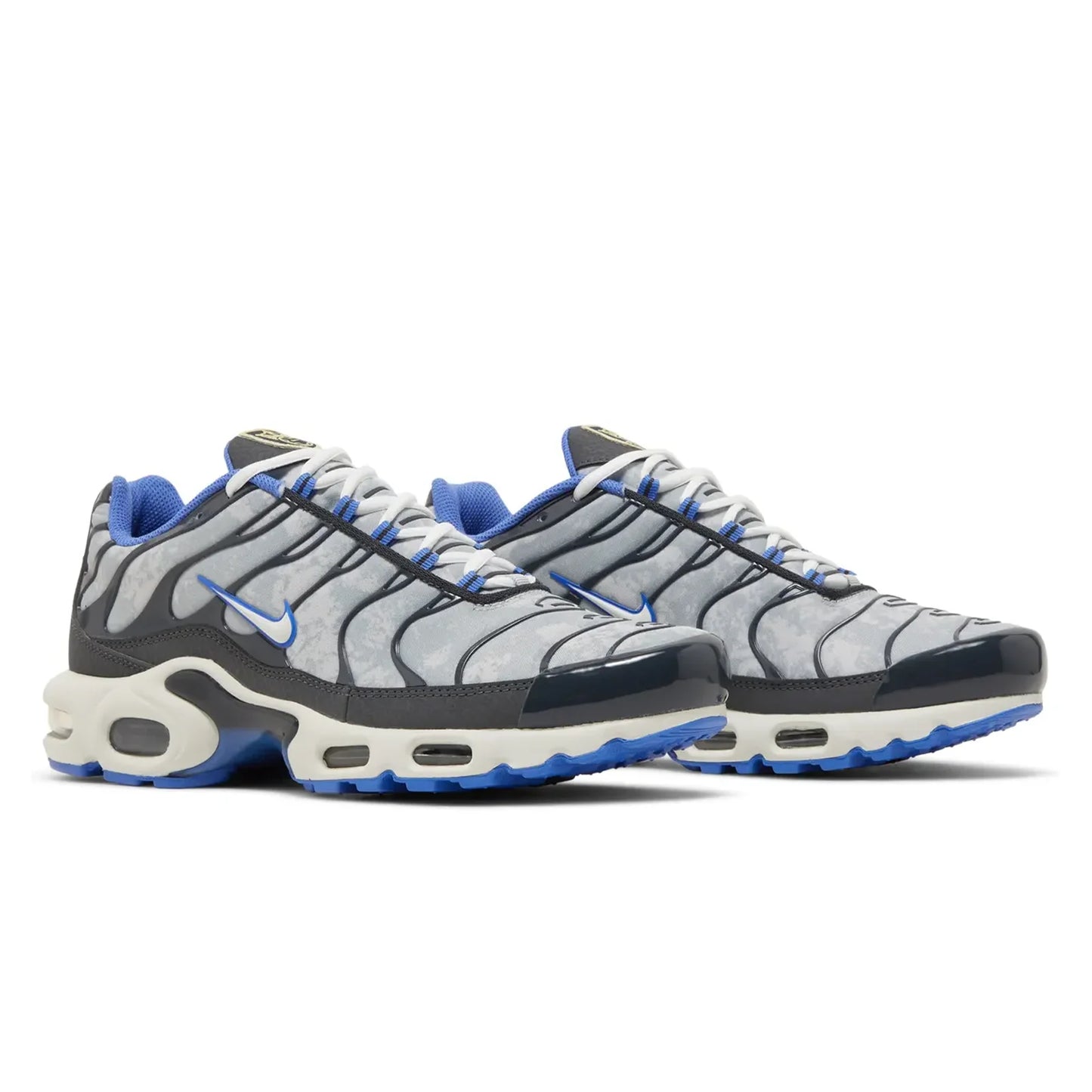 Nike Air Max Plus TN Social FC