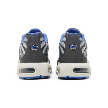 Nike Air Max Plus TN Social FC