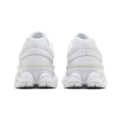 9060 Triple White